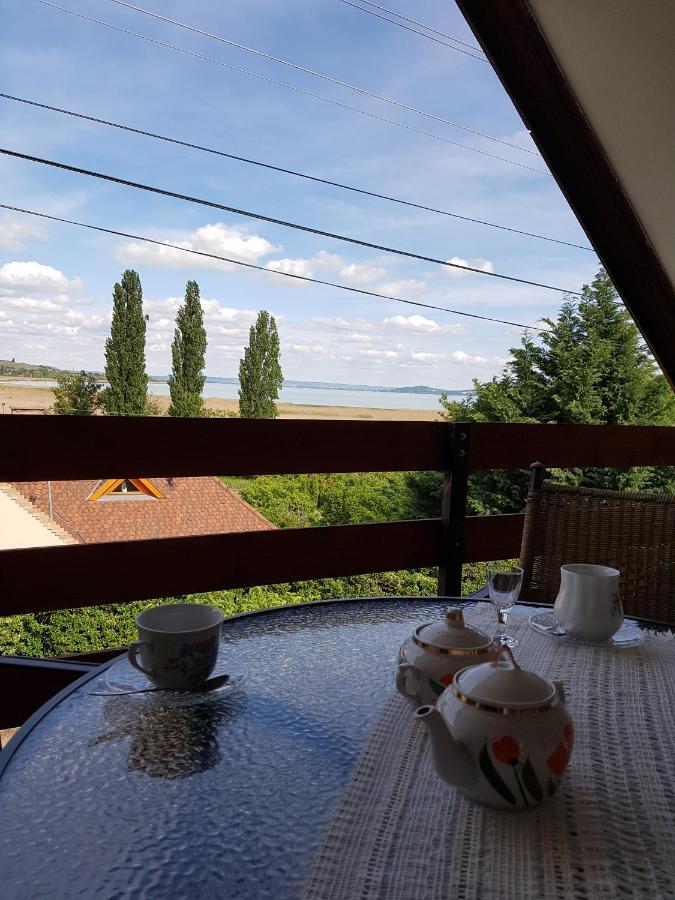 Kilátás a tóra Apartman Szigliget Exterior foto